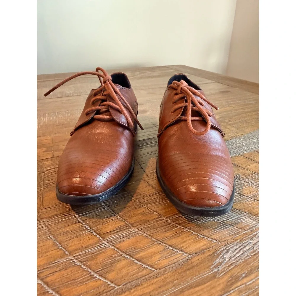 Kenneth Cole Boys Cognac Leather Straight Line Cap Toe Dress Shoes Size 12 Kids